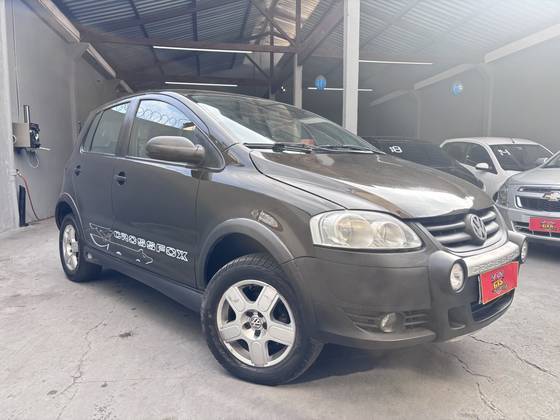 VOLKSWAGEN CROSSFOX 1.6 MI FLEX 8V 4P MANUAL VOLKSWAGEN CROSSFOX 1.6 MI FLEX 8V 4P MANUAL